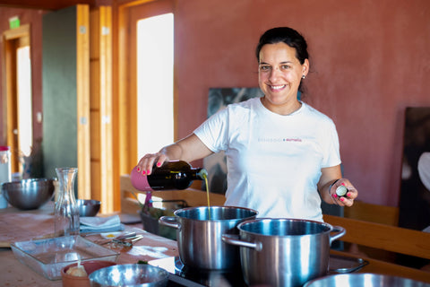 Pre-Order New Harvest 2025-2026 - Delivery December 2025 - Koroneiki Monocultivar - Organic Extra Virgin Olive Oil - 6 Bottles (6 Liters)